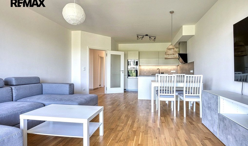 Pronájem bytu 4+kk 103 m², Praha – náhled fotky 4