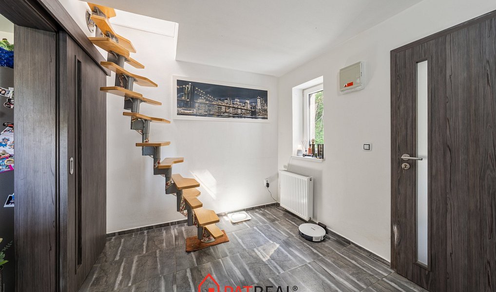 Prodej domu 177 m² s pozemkem 187 m², Rousínov – náhled fotky 12