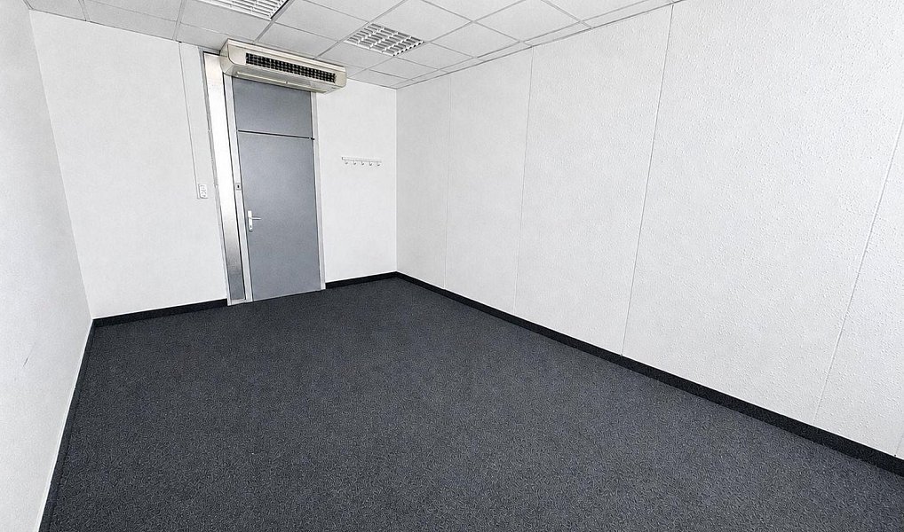Pronájem kanceláře 18 m², Praha – náhled fotky 3