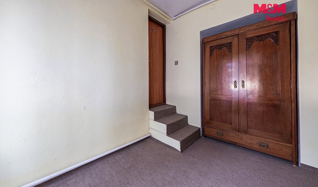 Prodej domu 365 m² s pozemkem 2 873 m², Račetice – náhled fotky 11