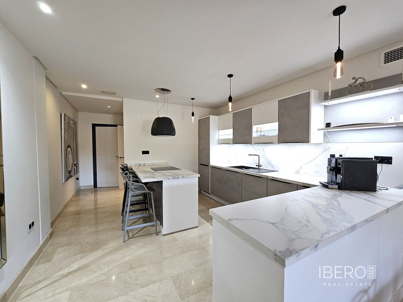 Piso 4+kk – Marbella, Nueva Andalucía - Vista 3