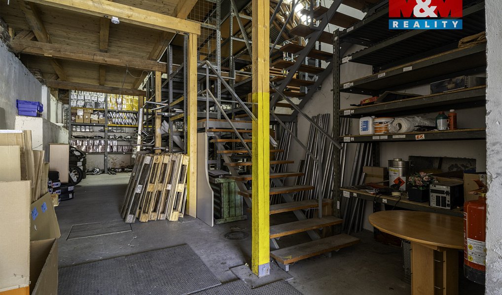 Prodej domu 380 m² s pozemkem 254 m², Hlinsko – náhled fotky 4