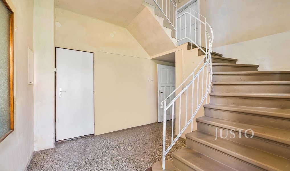 Prodej domu 180 m² s pozemkem 1 758 m², Železný Brod – náhled fotky 5