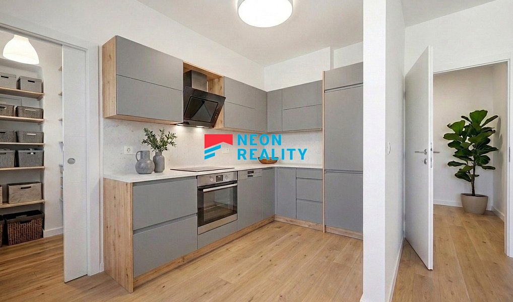 Prodej domu 233 m² s pozemkem 1 045 m², Kopřivnice – náhled fotky 5