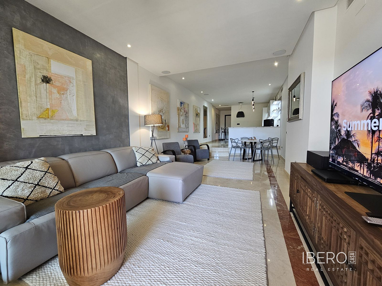 Piso 4+kk – Marbella, Nueva Andalucía - Más