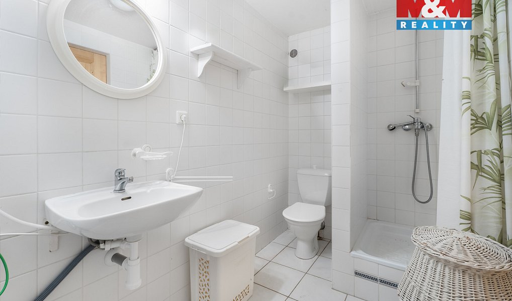 Prodej ubytovacího objektu 239 m², Harrachov – náhled fotky 13