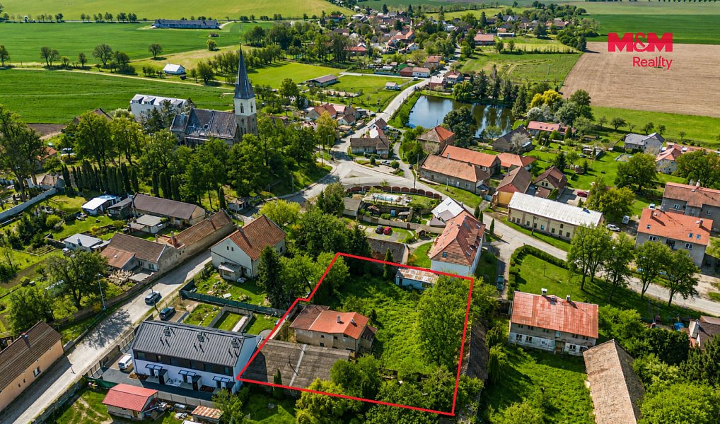 Prodej domu 170 m² s pozemkem 1 774 m², Lošany – náhled fotky 24