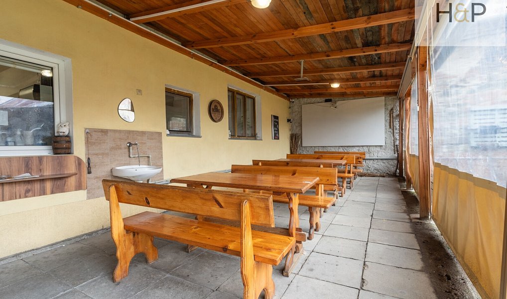 Prodej nájemního domu, činžáku 450 m², Skrbeň – náhled fotky 27