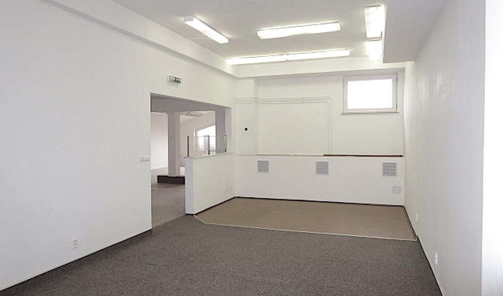 Pronájem obchodních prostor 175 m², Krnov – náhled fotky 8