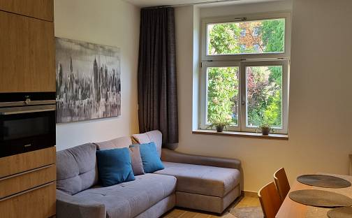 Prodej bytu 2+kk 41 m², Musílkova, Praha 5 - Košíře