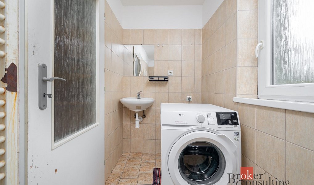Prodej bytu 1+1 35 m², Liberec – náhled fotky 5