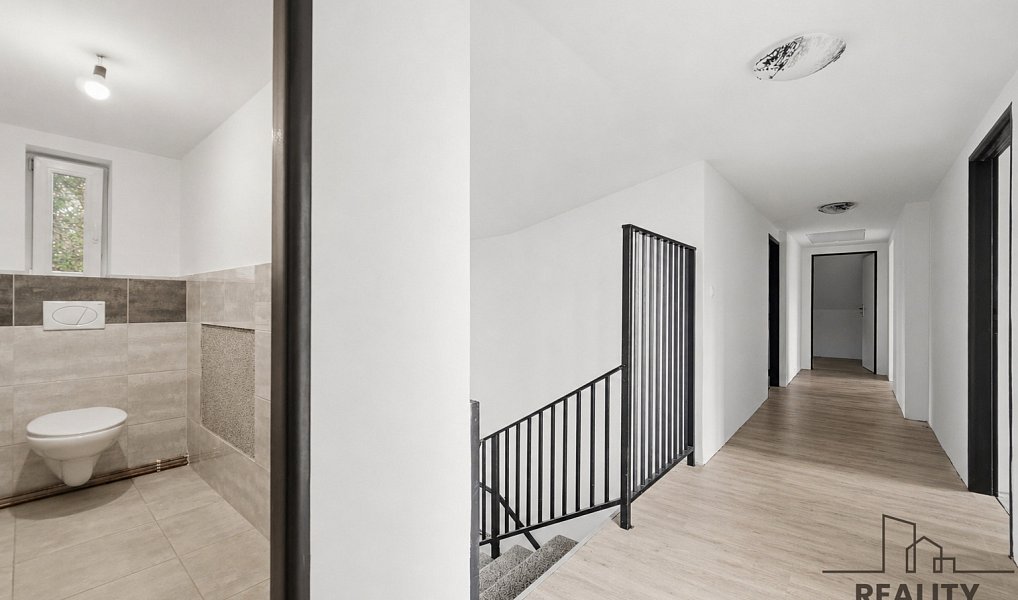 Prodej domu 190 m² s pozemkem 1 789 m², Bukovina nad Labem – náhled fotky 19