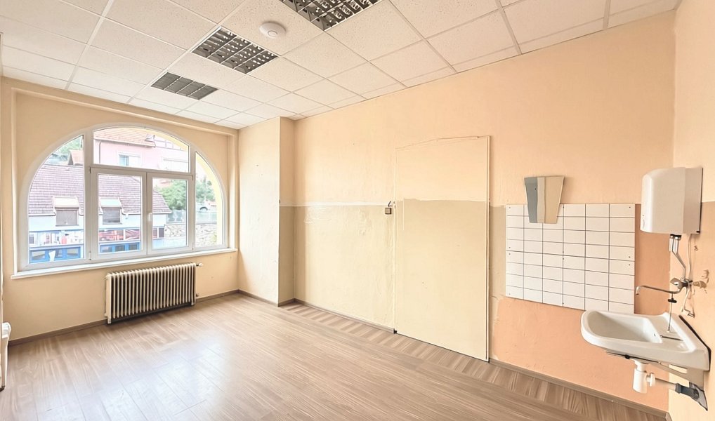 Prodej kanceláře 983 m², Milevsko – náhled fotky 19