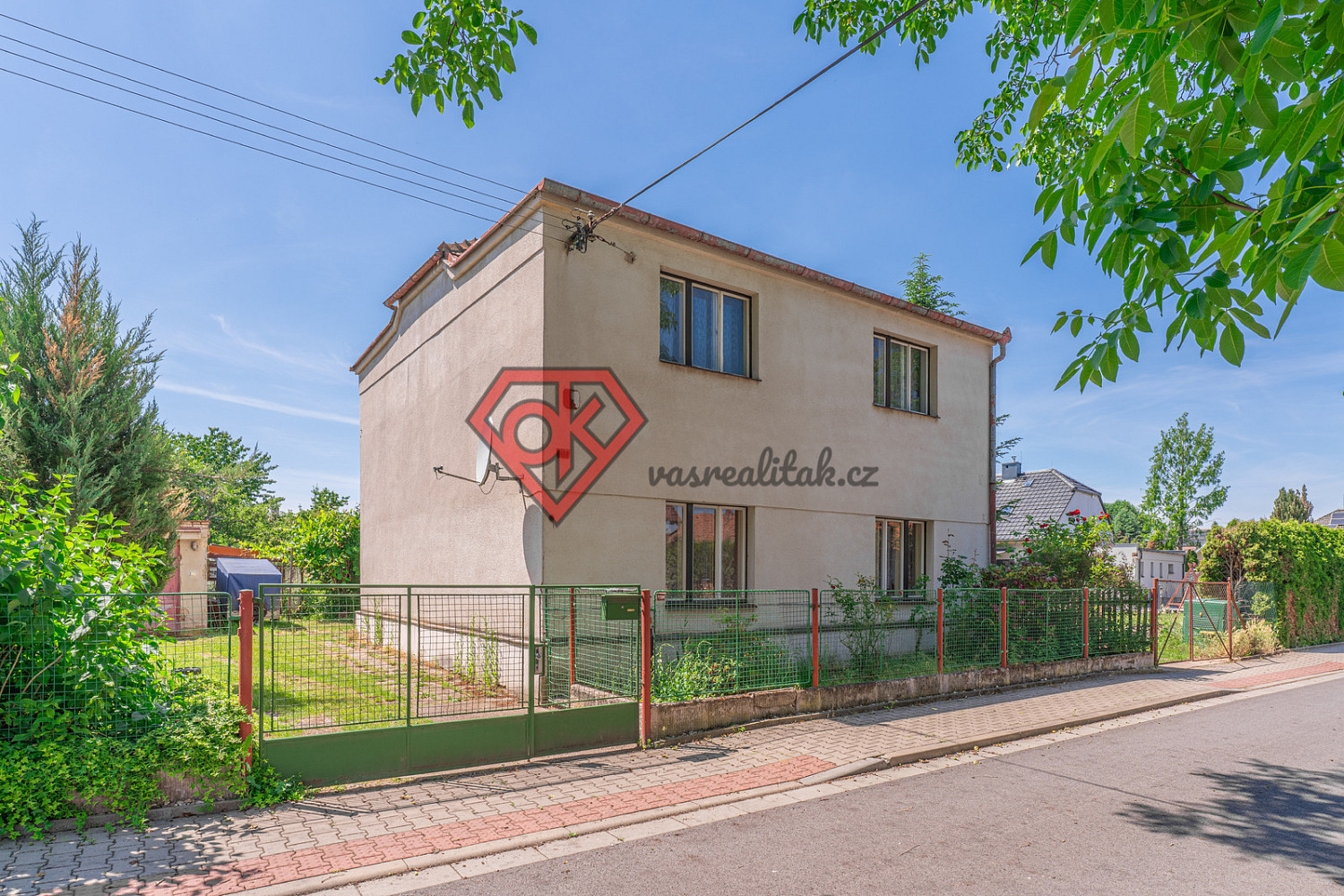 Prodej domu 152 m² s pozemkem 735 m²
