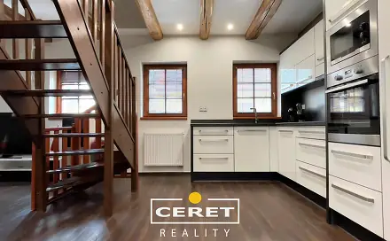 Prodej domu 139 m² s pozemkem 77 m², Nákladní, Žatec, okres Louny