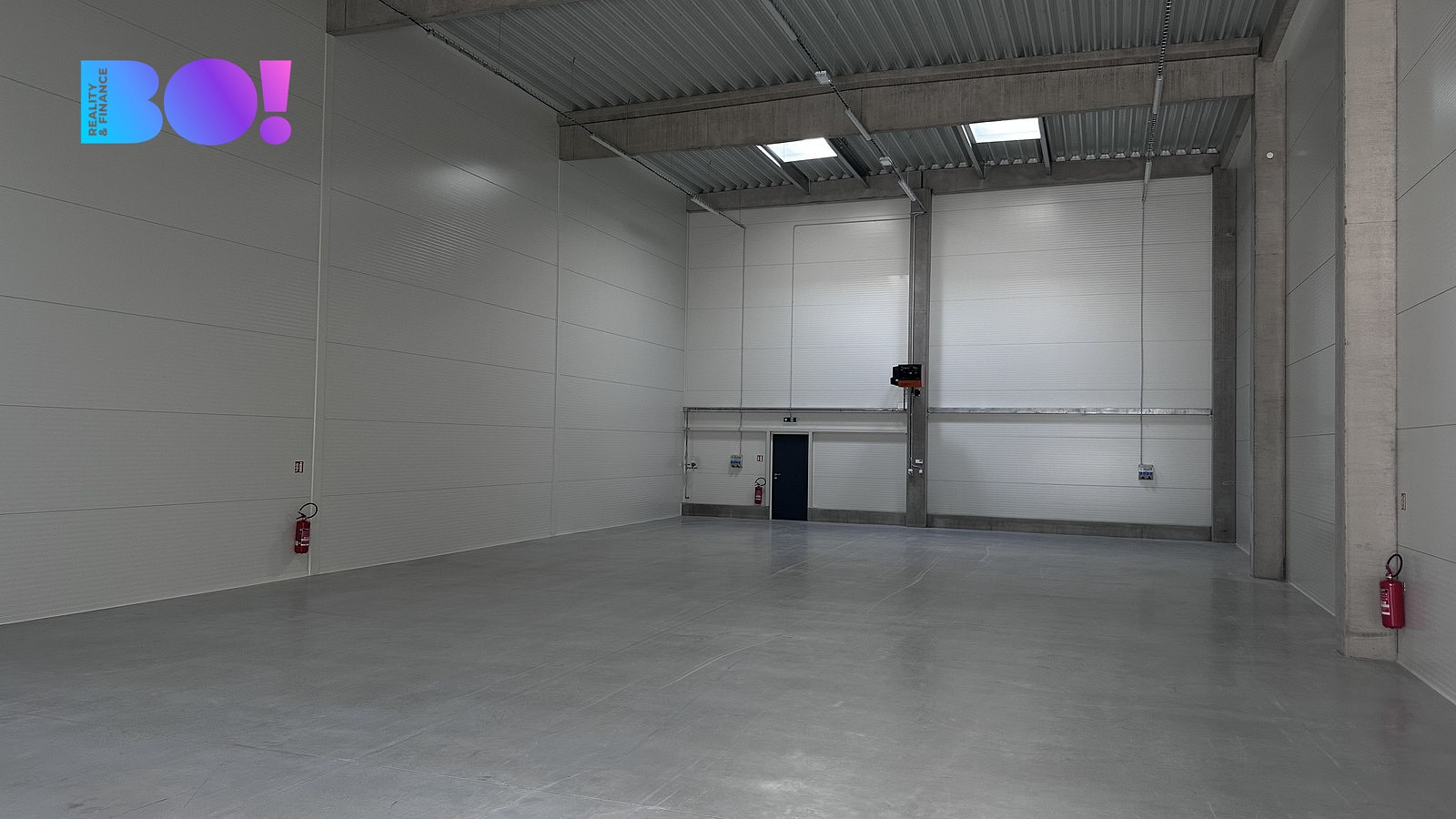 Pronájem obchodních prostor 440 m²