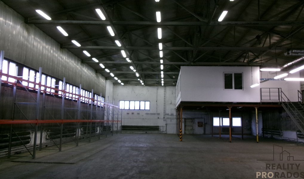 Pronájem skladovacích prostor 900 m², Brno – náhled fotky 8