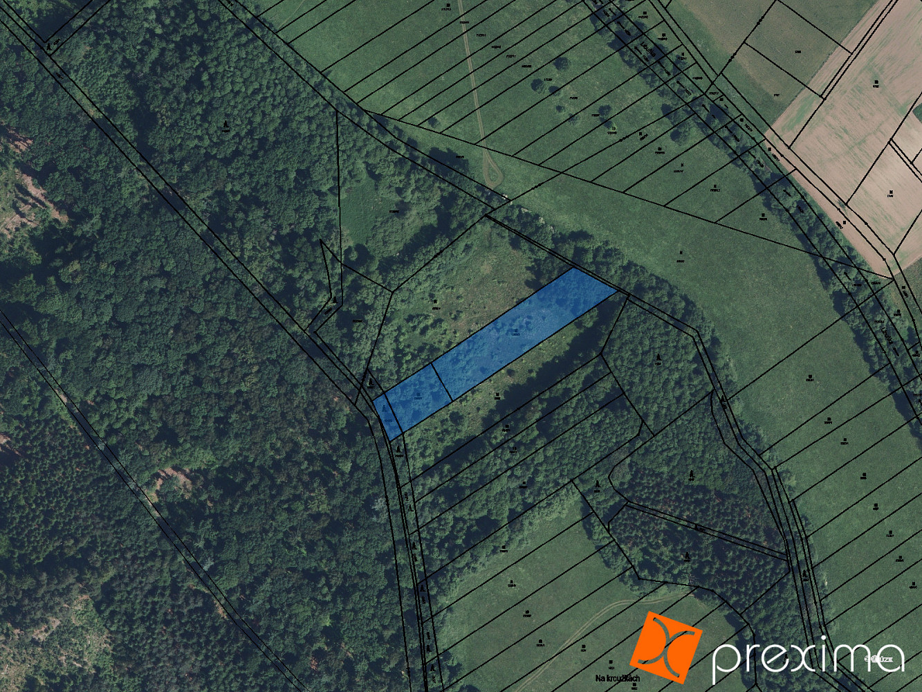 Prodej pozemku 2 452 m²