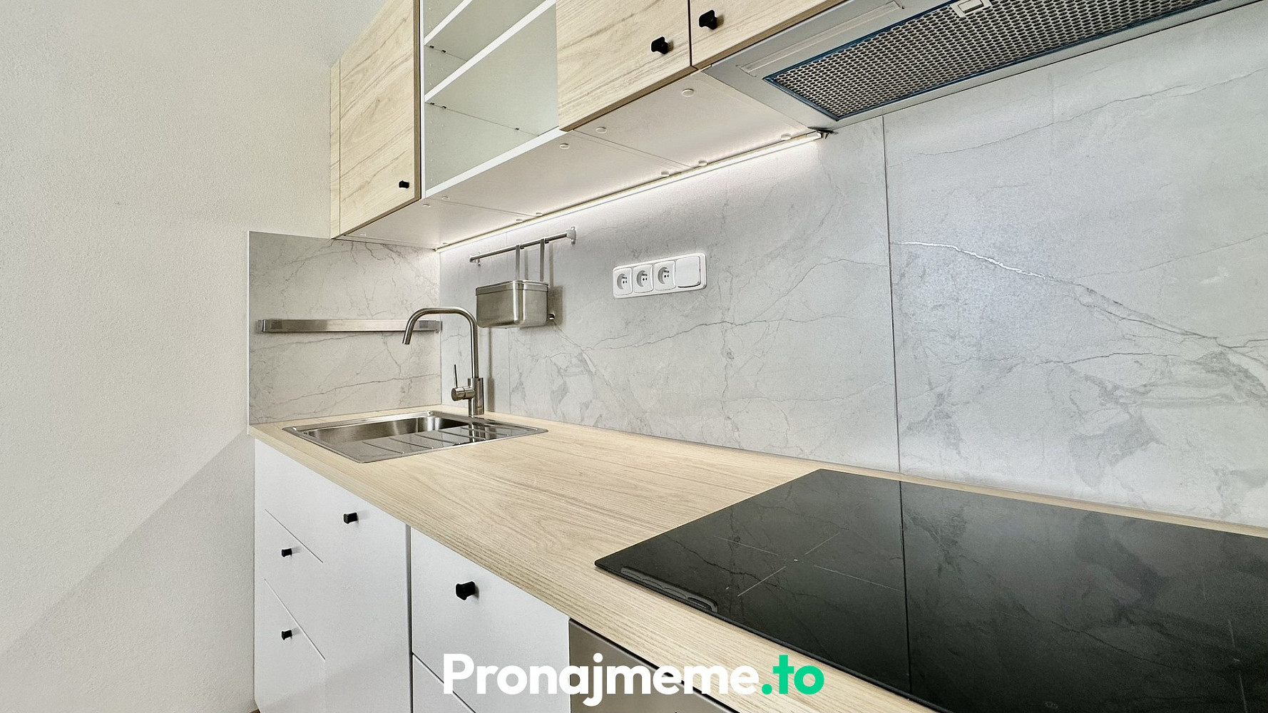Pronájem bytu 2+kk 42 m² – fotografie 2