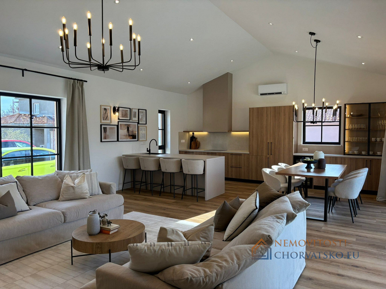 Prodej domu 139 m² s pozemkem 523 m² - Bild 2