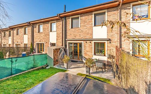 Prodej domu 128 m² s pozemkem 176 m²
