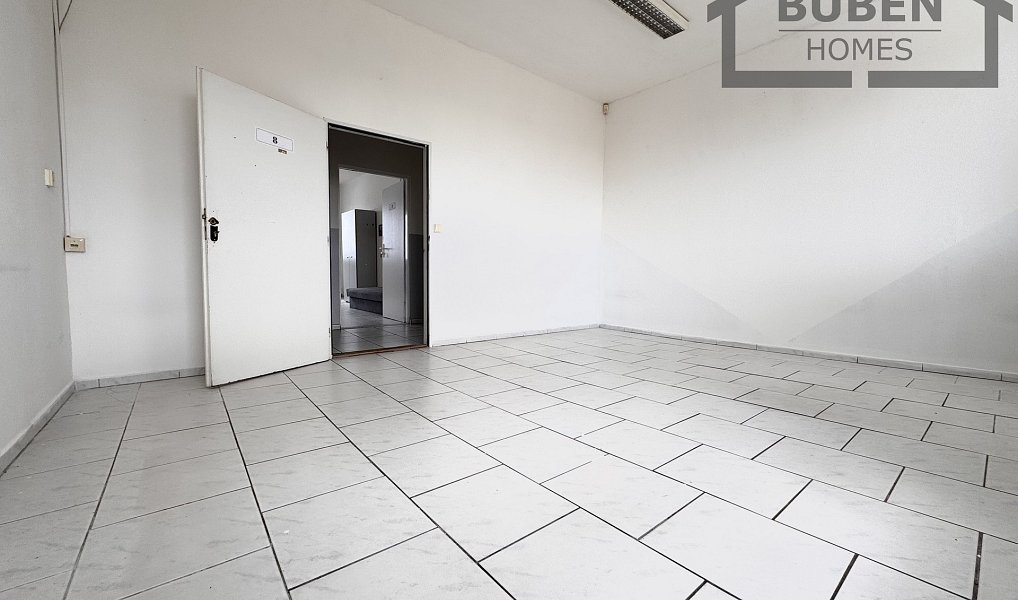 Pronájem skladovacích prostor 710 m², Planá – náhled fotky 34