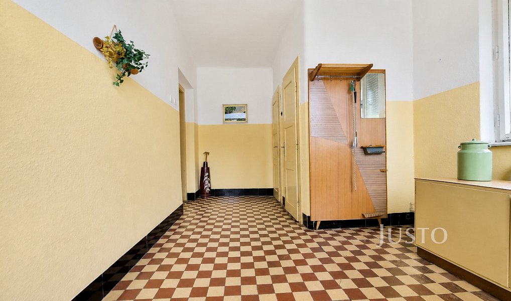 Prodej domu 514 m² s pozemkem 5 451 m², Bernartice – náhled fotky 16