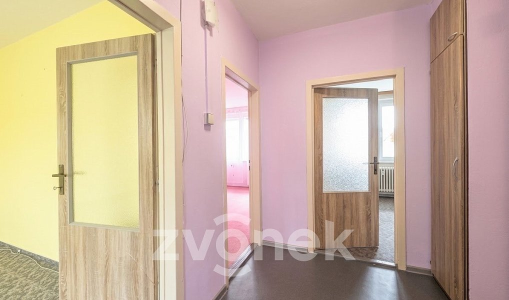 Prodej bytu 3+1 72 m², Vsetín – náhled fotky 3
