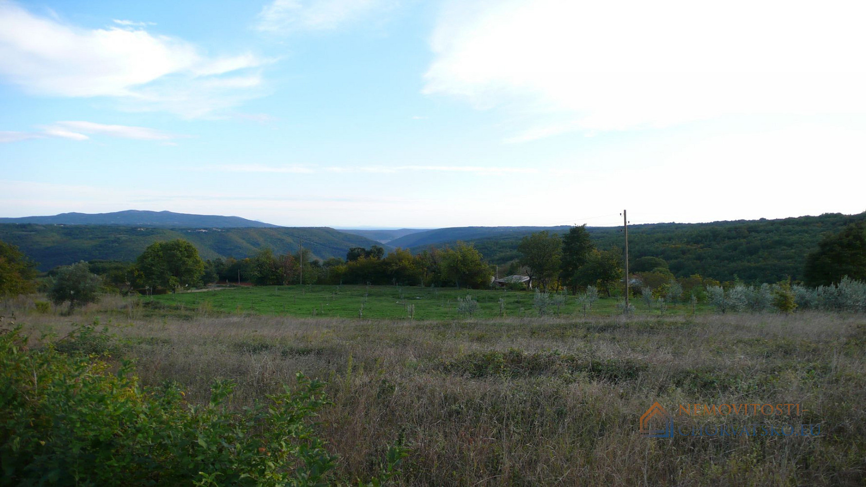 Prodej stavebního pozemku 4 438 m² - Widok 3