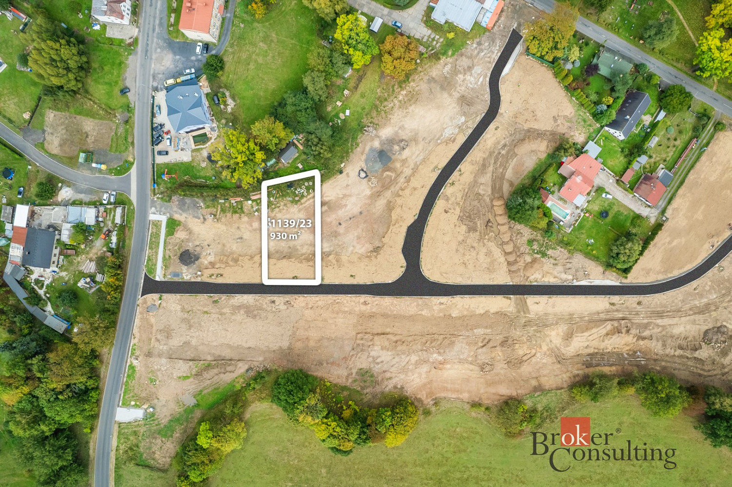 Prodej stavebního pozemku 930 m² – fotografie 4