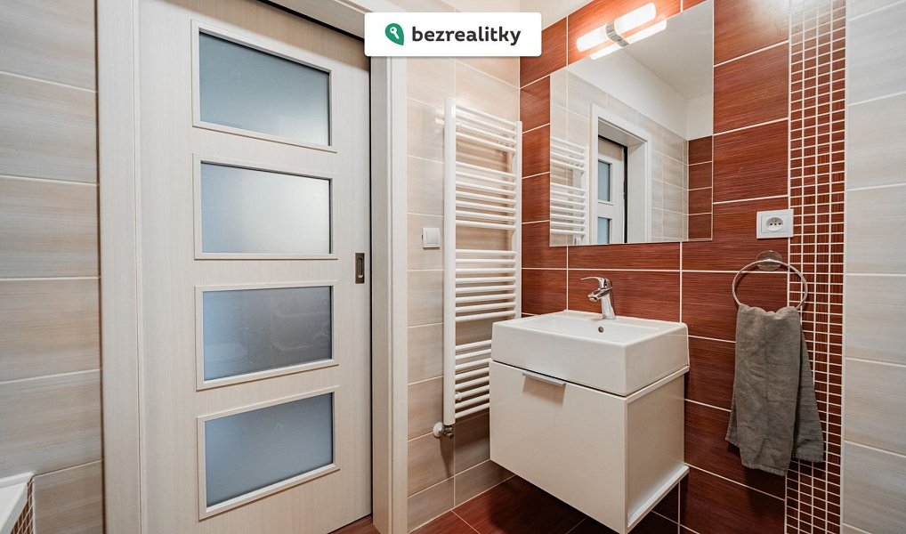 Prodej bytu 3+kk 72 m², Kostelec nad Labem – náhled fotky 5