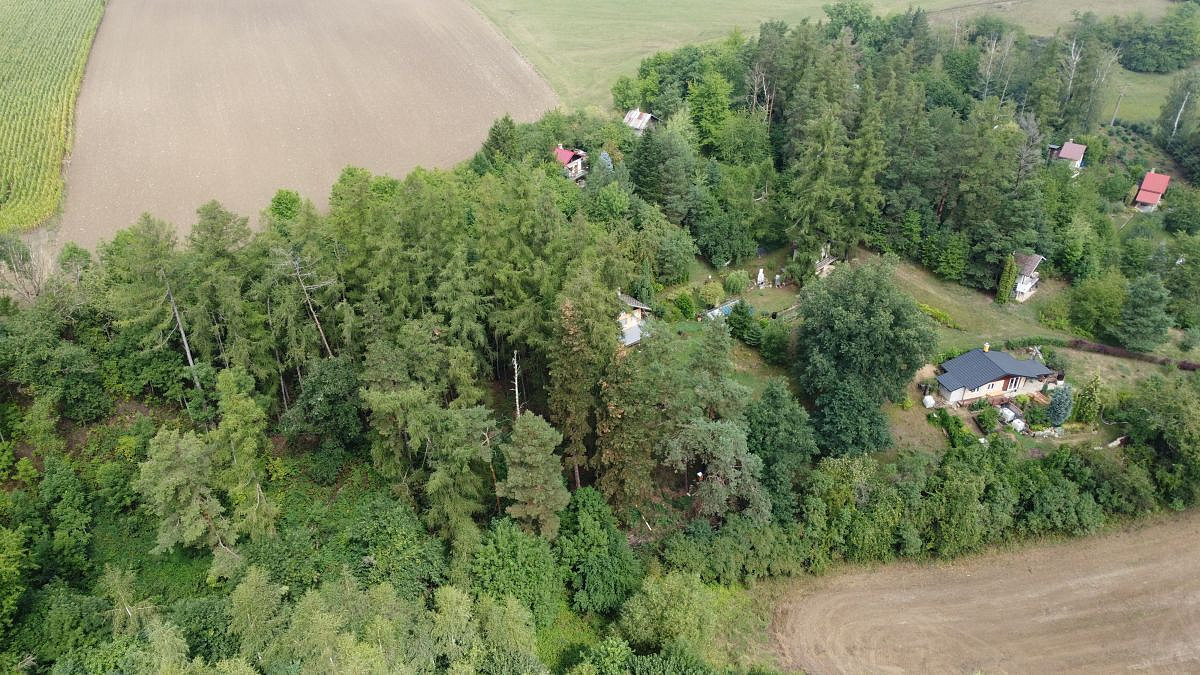 Prodej stavebního pozemku 1 714 m²