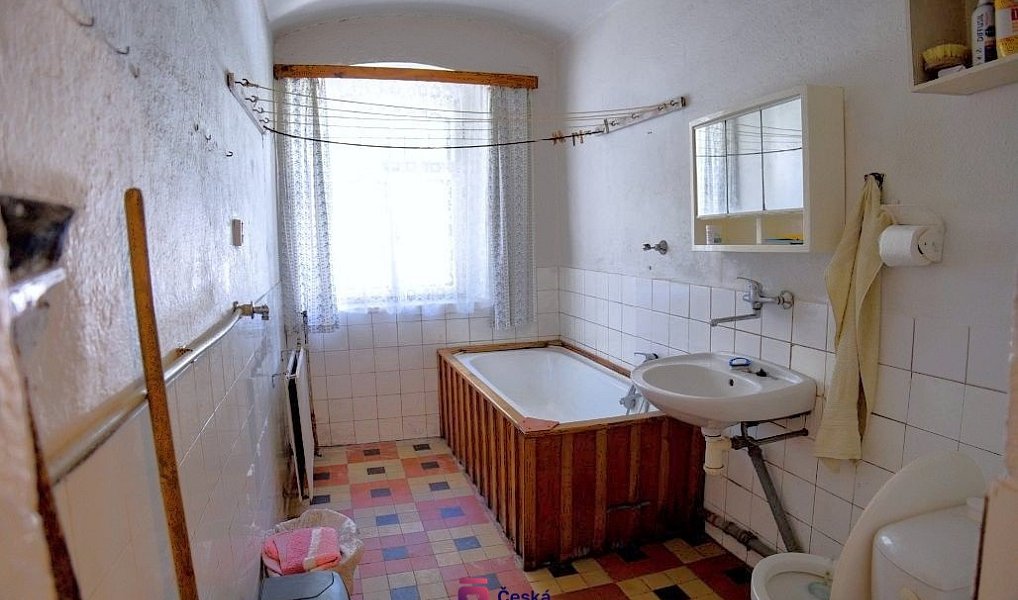 Prodej chaty/chalupy 118 m² s pozemkem 363 m², Hora Svatého Šebestiána – náhled fotky 14