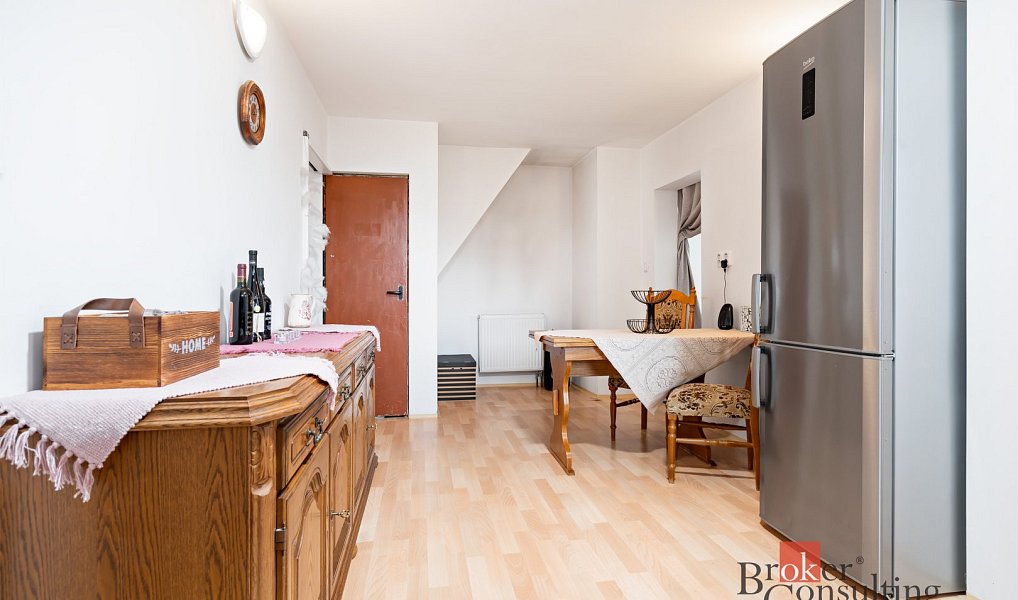 Prodej domu 142 m² s pozemkem 995 m², Strašice – náhled fotky 15