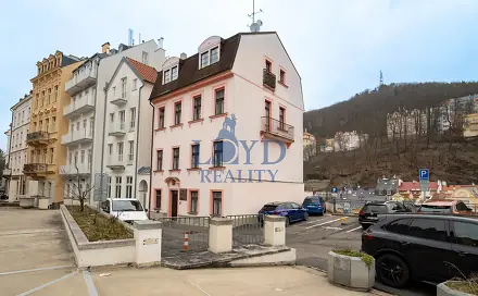 Prodej nájemního domu, činžáku 261 m², Zámecký vrch, Karlovy Vary