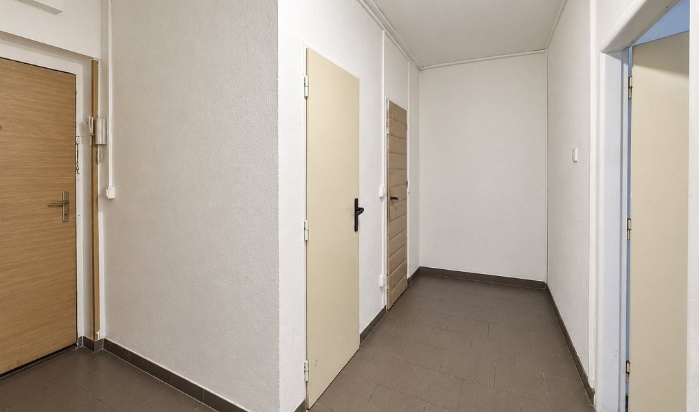 Pronájem bytu 2+1 56 m², Stráž pod Ralskem – náhled fotky 9