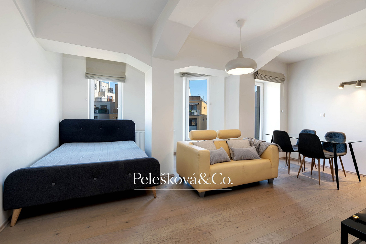 Pronájem bytu 1+kk 38 m²
