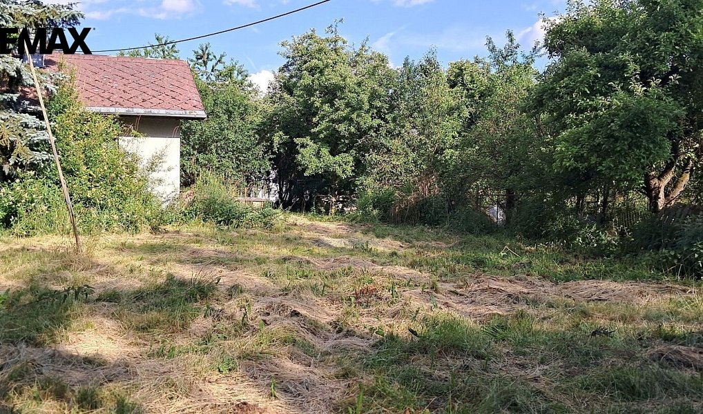 Prodej stavebního pozemku 4 438 m², Drmoul – náhled fotky 2