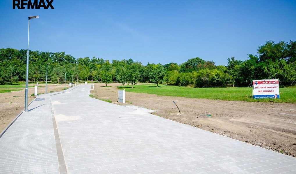 Prodej stavebního pozemku 1 063 m², Kolín – náhled fotky 5