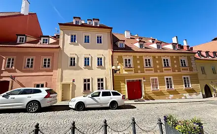 Pronájem bytu 2+kk 53 m², Růžový kopeček, Cheb