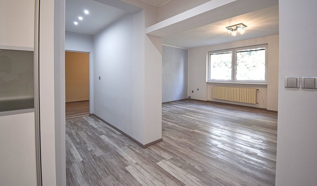 Prodej bytu 3+1 82 m², Plzeň – náhled fotky 2