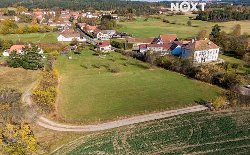 Prodej stavebního pozemku 1 500 m², Horažďovice - Komušín, okres Klatovy