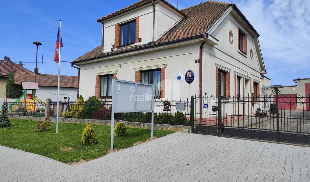 Prodej domu 206 m² s pozemkem 750 m², Křičeň – náhled fotky 49
