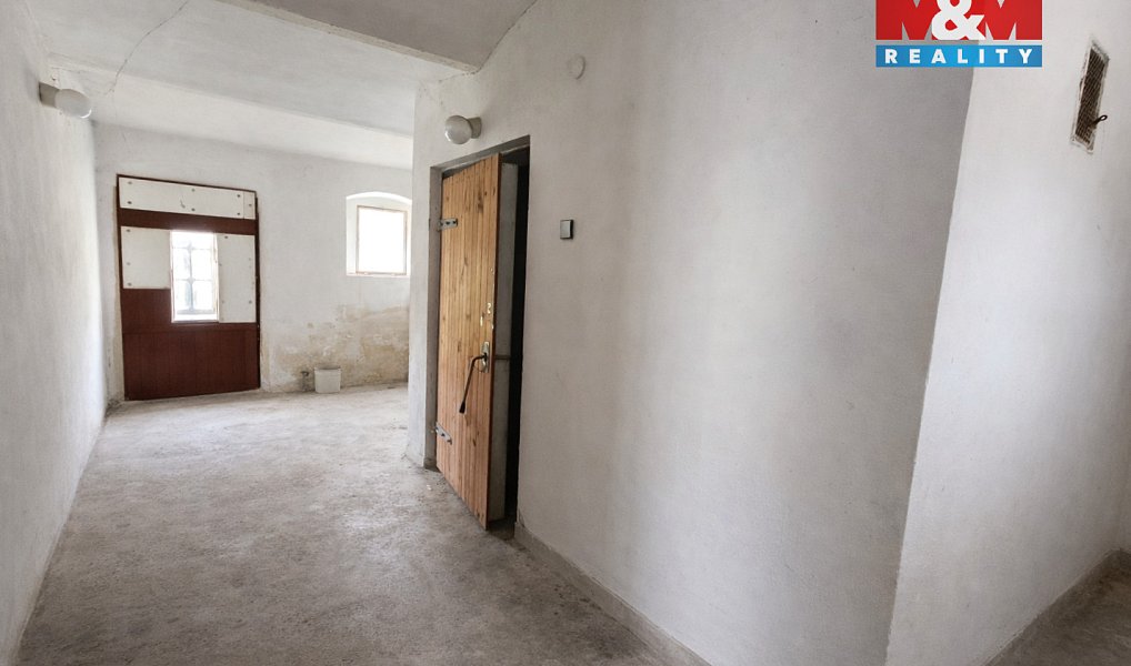 Prodej domu 209 m² s pozemkem 1 229 m², Liběšice – náhled fotky 19