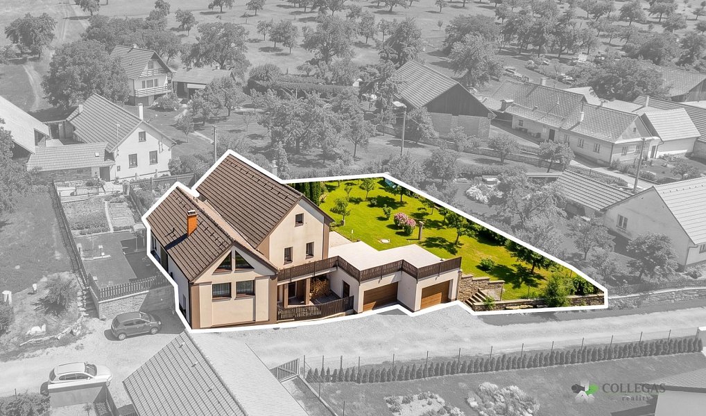 Prodej domu 258 m² s pozemkem 740 m², Lomnice – náhled fotky 2