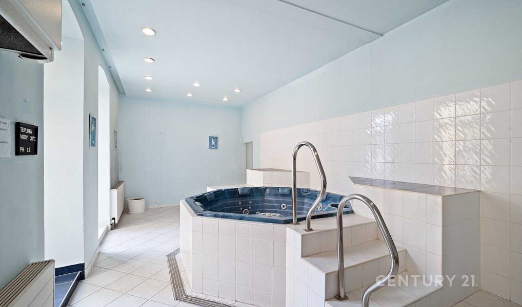 Prodej ubytovacího objektu 4 882 m², Vimperk – náhled fotky 19