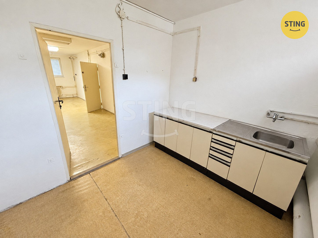 Pronájem skladovacích prostor 55 m² – fotografie 5
