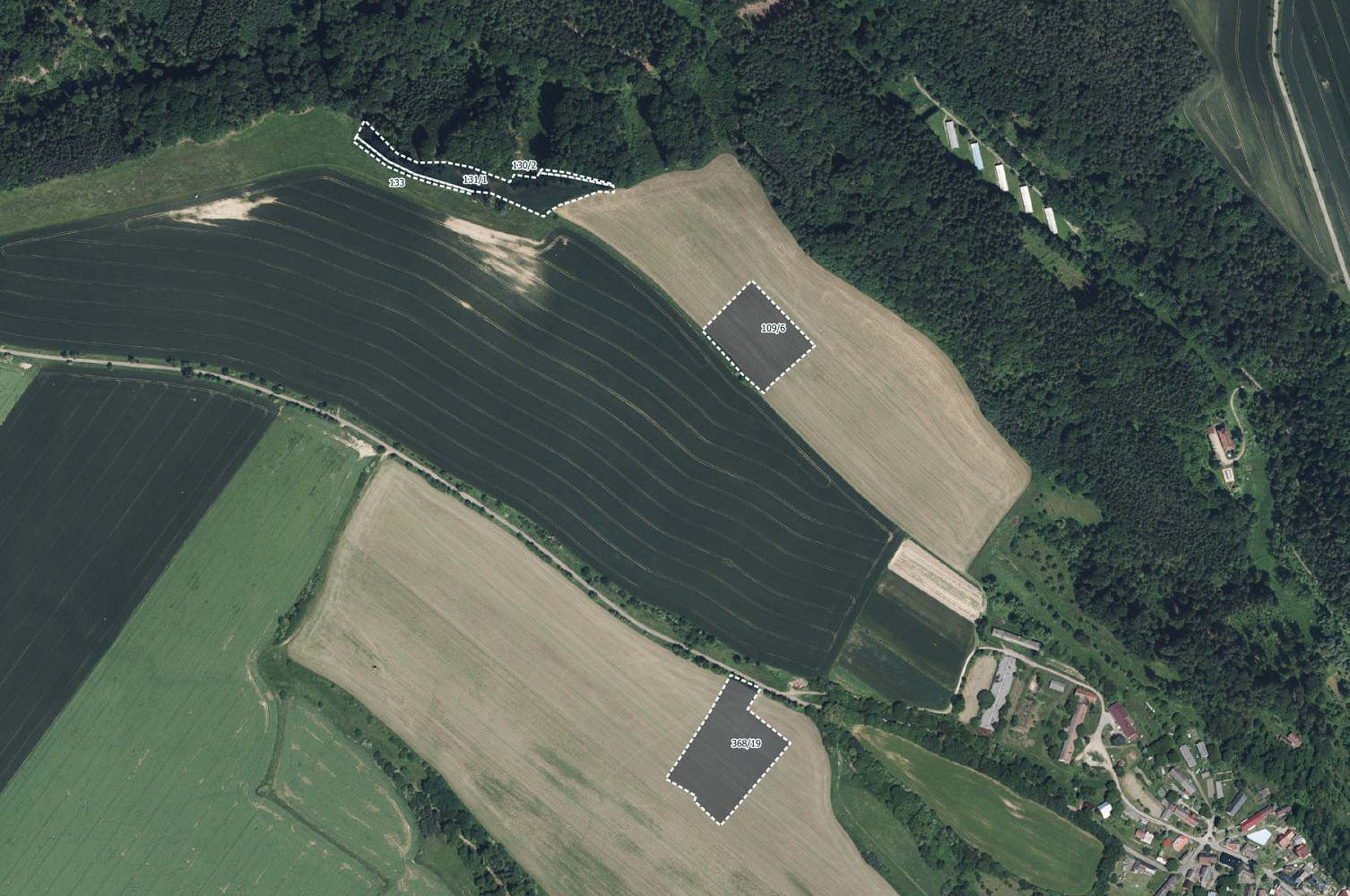 Prodej pole 14 184 m²