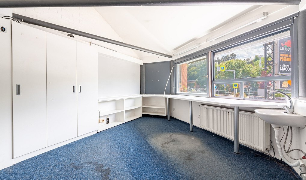 Prodej obchodních prostor 21 m², Blansko – náhled fotky 6
