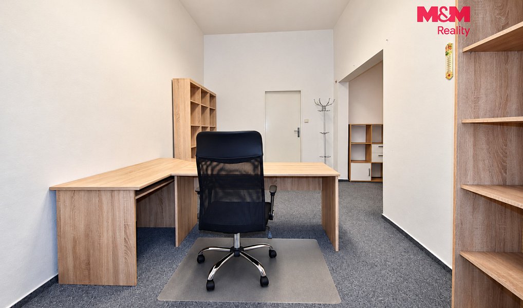 Pronájem kanceláře 31 m², Jičín – náhled fotky 6